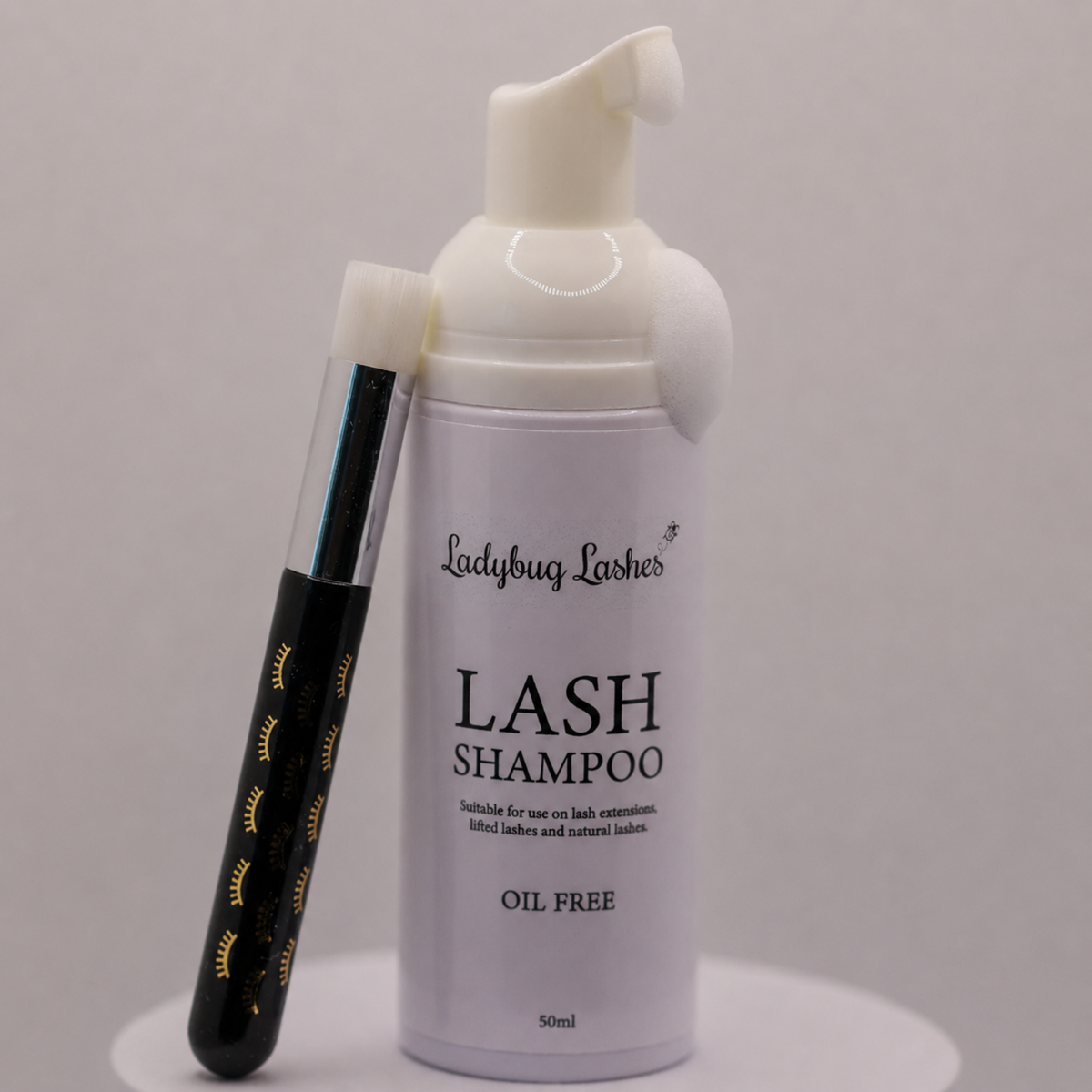 Ladybug Lashes Shampoo 50ml with Cleansing Brush