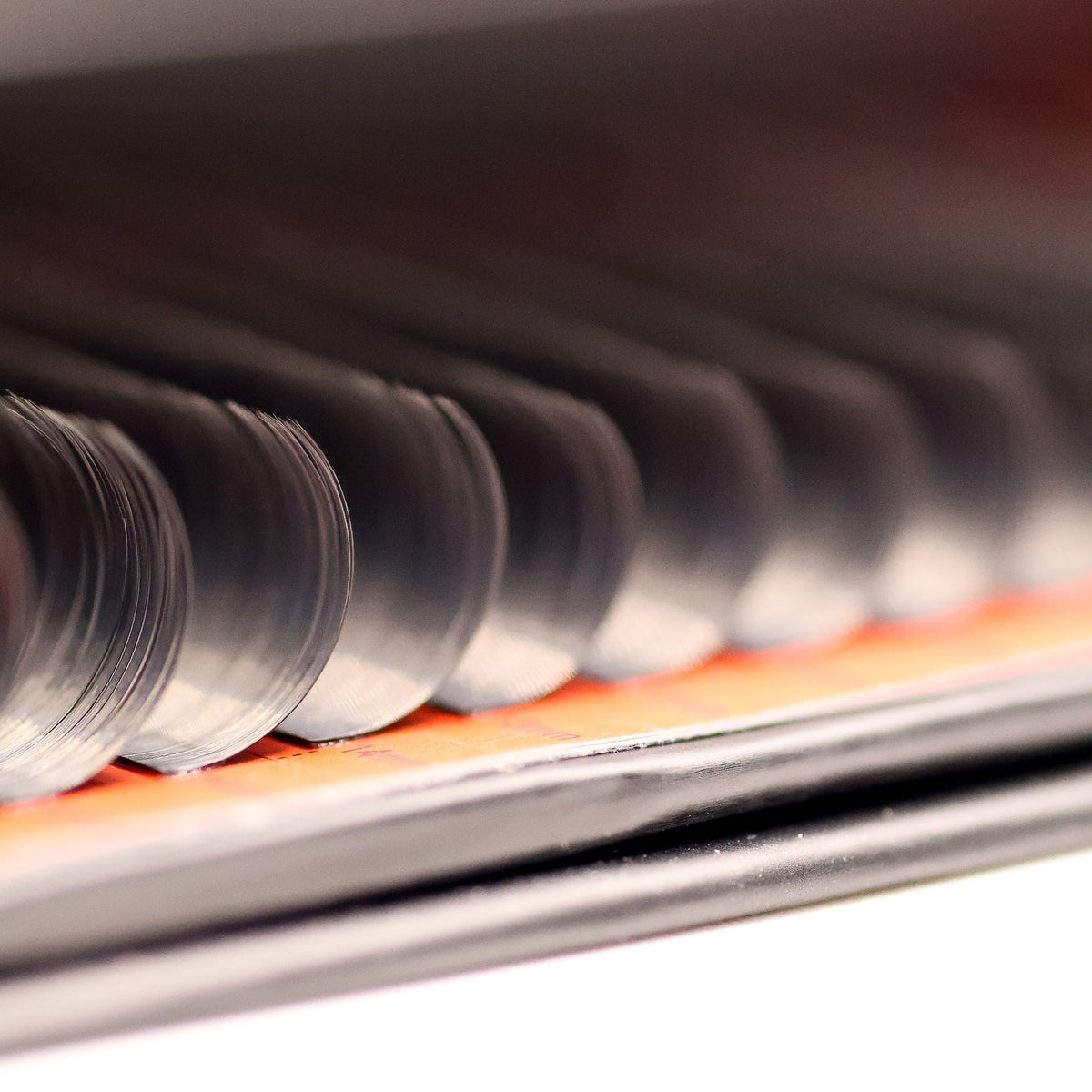 Cashmere Flat Classic Lashes – Mixed Tray