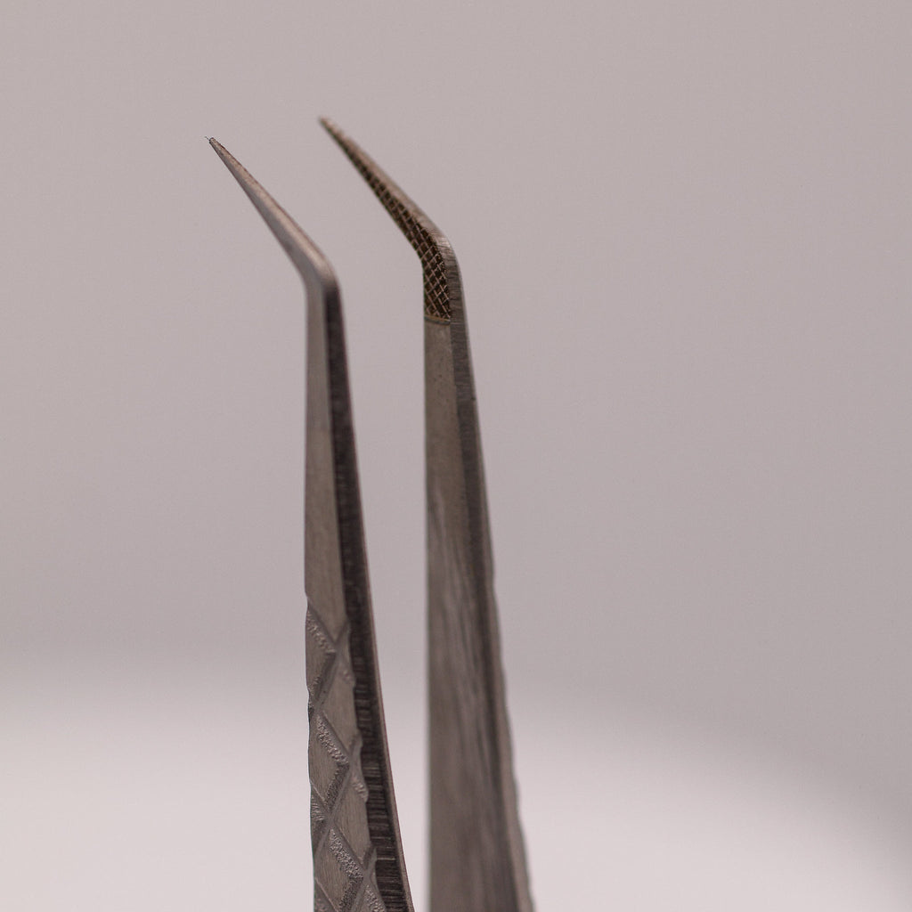 Angled Fibre Grip Volume Tweezers Silver or Pink