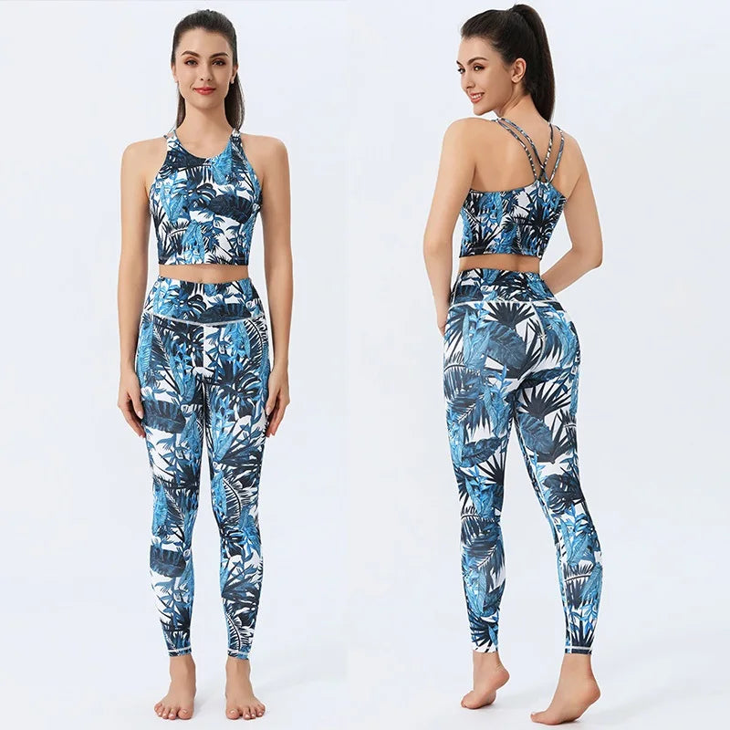 Women's Camouflage Sports Bra and Leggings Workout Set