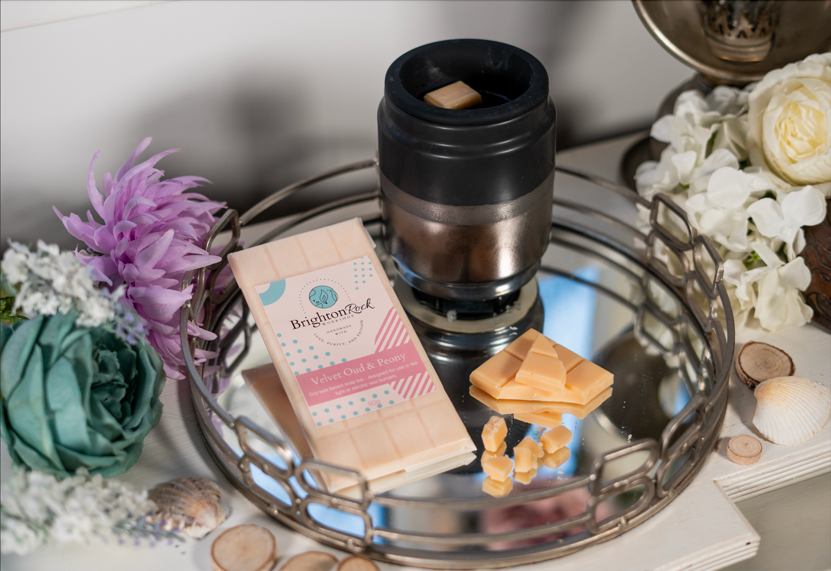 Velvet Oud & Peony Wax Melt Snap Bar