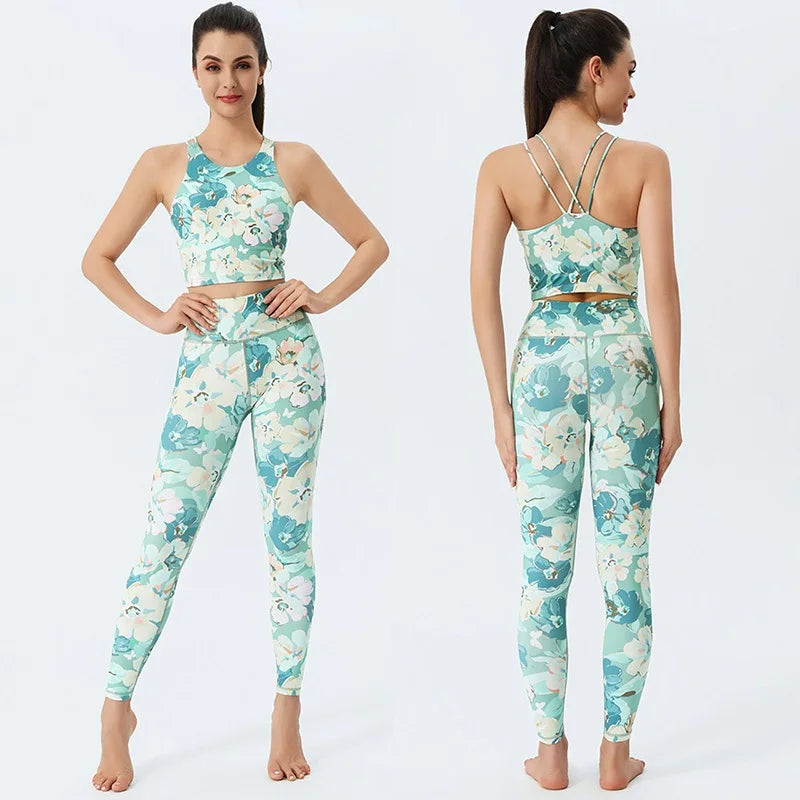 Women's Camouflage Sports Bra and Leggings Workout Set