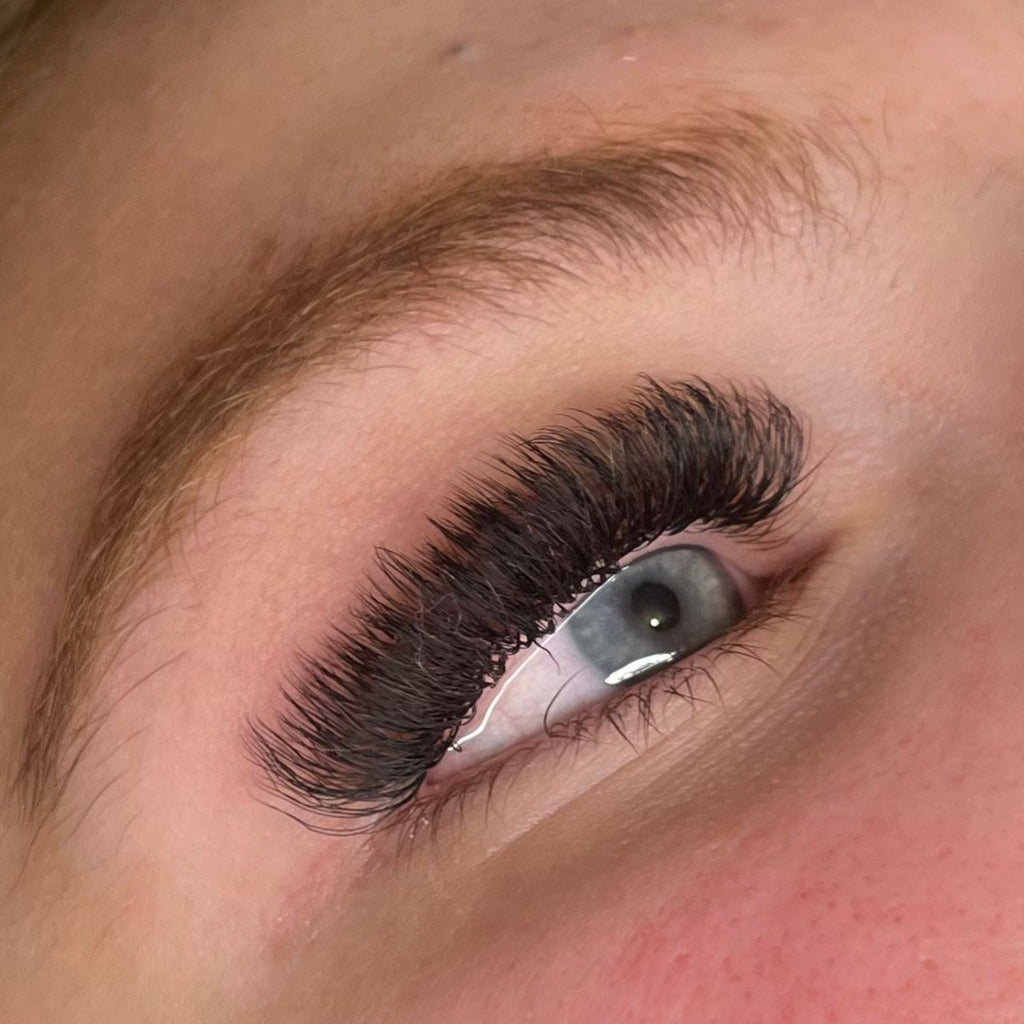 U Collection Lashes – 2DU, 3DU, 4DU & 5DU Single Length Trays